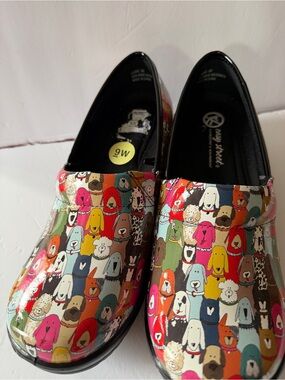 easy street Multicolor Dog Print Slip-On Sneakers